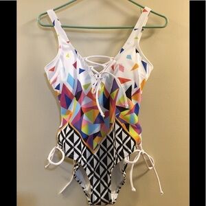 1.Siloett Blake Triangle One Piece Swimsuits